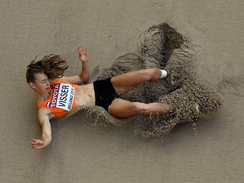 Nadine Visse, da Holanda, durante o Mundial de Atletismo em Pequim