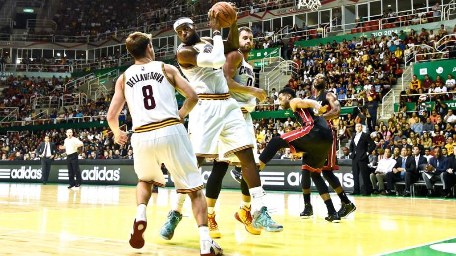 Koka - Cleveland Cavaliers enfrenta Miami Heat em jogo da temporada regular  da NBA
