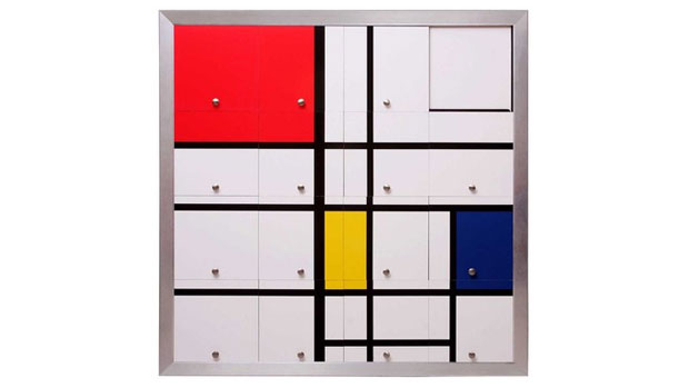 Obra Homenagem a Mondrian 2 de Nelson Leirner