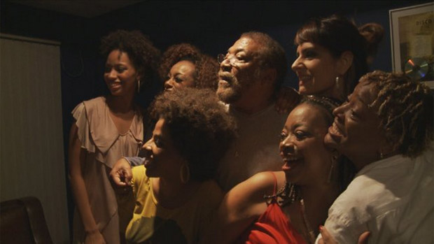 Cena do documentário 'O Samba', do suíço Georges Gachot, que tem Martinho da Vila como personagem principal