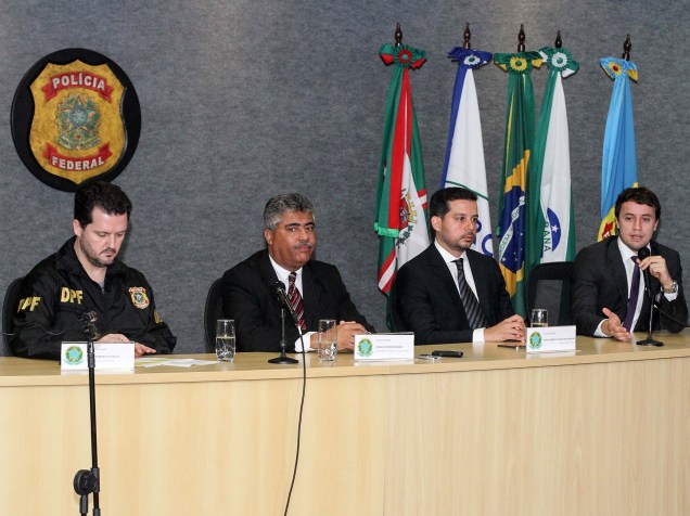 Coletiva de imprensa na sede da Polícia Federal, em Curitiba (PR), para falar sobre a 27ª fase da Operação Lava Jato, na manhã desta sexta-feira (01)