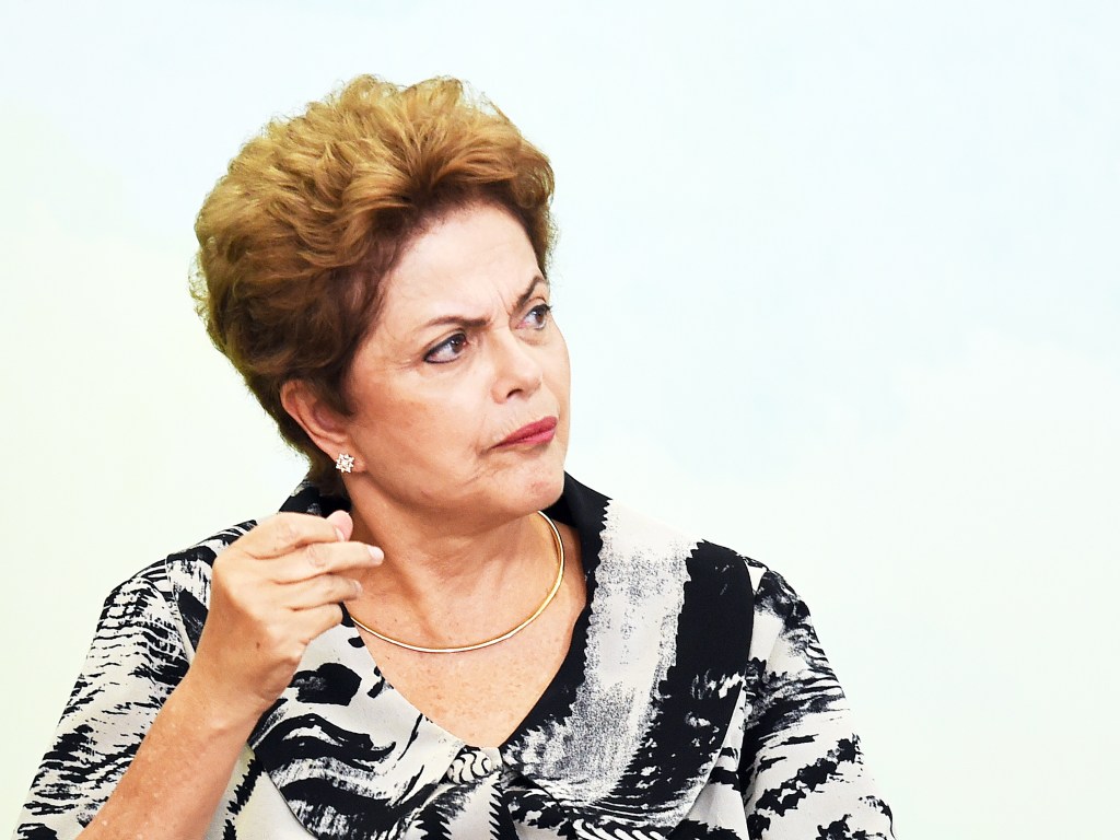 Gráfica contratada pela campanha eleitoral da presidente Dilma Rousseff, em 2014, também não tem funcionários registrados