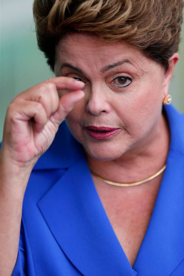 A presidente Dilma Rousseff, candidata à reeleição pelo PT, concede entrevista coletiva no Palácio da Alvorada