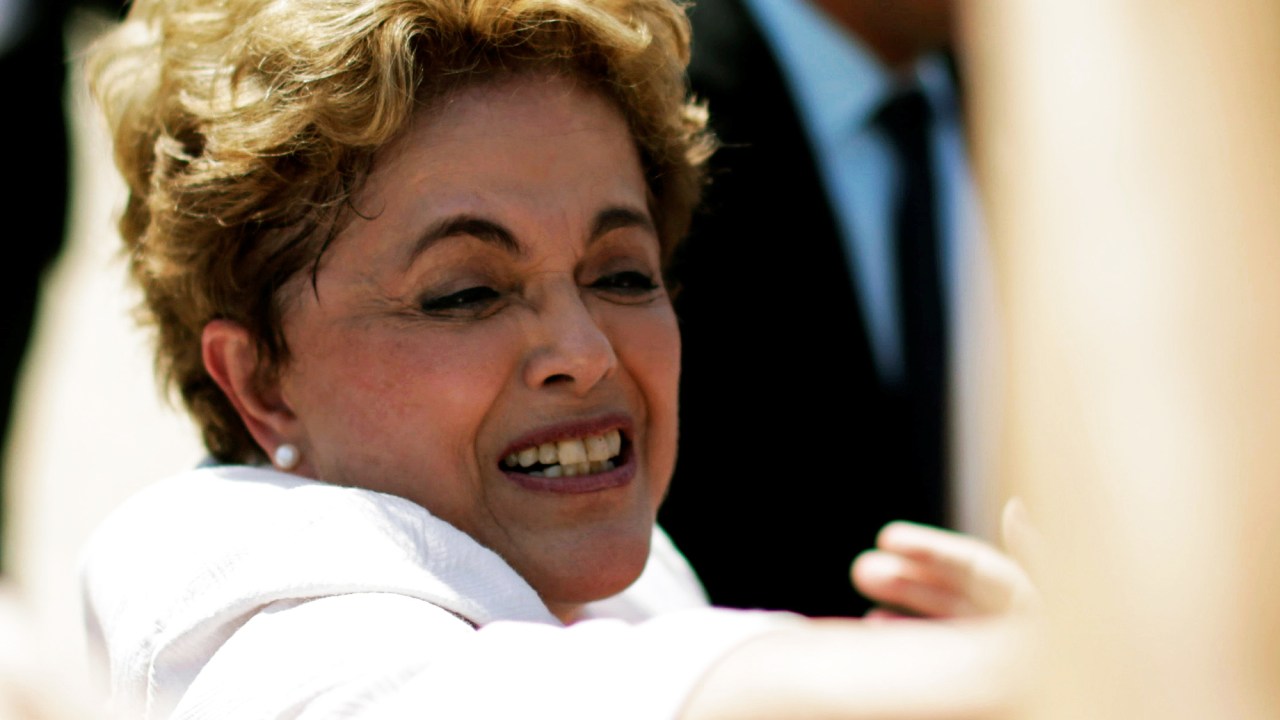 Dilma Rousseff faz pronunciamento após decisão do Senado pelo seu afastamento - 12/05/2016