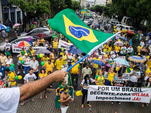 Manifestação contra o governo de Dilma Rousseff em Manaus