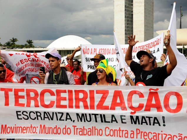Protesto no gramado em frente ao Congresso Nacional, em Brasília