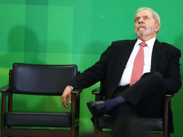 Ex-presidente Luiz Inácio Lula da Silva durante a cerimônia de posse dos novos ministros no Palácio do Planalto, em Brasília