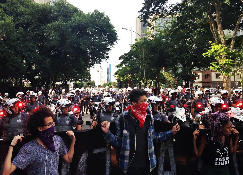 Manifestação contra o aumento da tarifa do transporte público, o 4ª ato convocado pelo MPL (Movimento Passe Livre), em São Paulo (SP)
