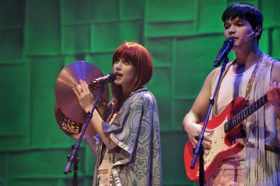 Mel Lisboa vive Rita Lee em musical