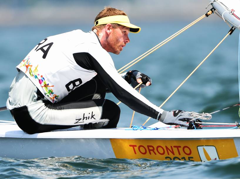 O velejador Robert Scheidt fica com a prata na classe Laser nos Jogos Pan-Americanos de Toronto, no Canadá - 18/07/2015