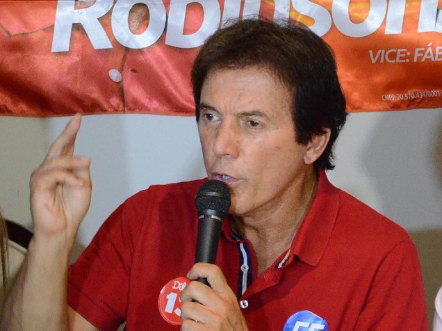 O candidato eleito ao Governo do Rio Grande do Norte pelo PSD, Robinson Faria concede entrevista coletiva em Natal (RN)