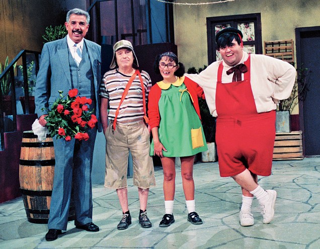 Rubén Aguirre, Roberto Gómes Bolaños, Maria Antonieta De Las Nieves e Horacio Gómes Bolaños, no seriado "Chaves"