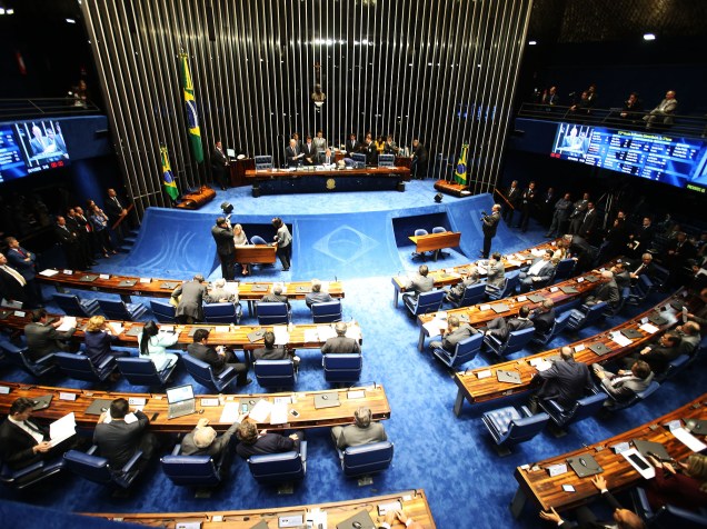 Sessão deliberativa extraordinária no Senado decide sobre a manutenção da prisão do senador Delcídio Amaral (PT- MS), em Brasília, nesta quarta-feira (25). Delcídio foi detido nesta manhã pela Polícia Federal em ação da Operação Lava Jato
