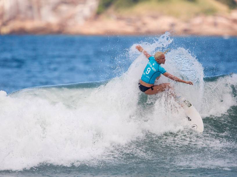 Tatiana Weston-Webb disputa a Rio Pro Feminina 2015