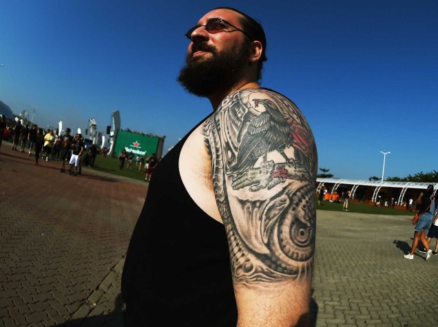 Tatuados se destacam durante o dia do metal, o segundo dia de apresentações do Rock in Rio 2015