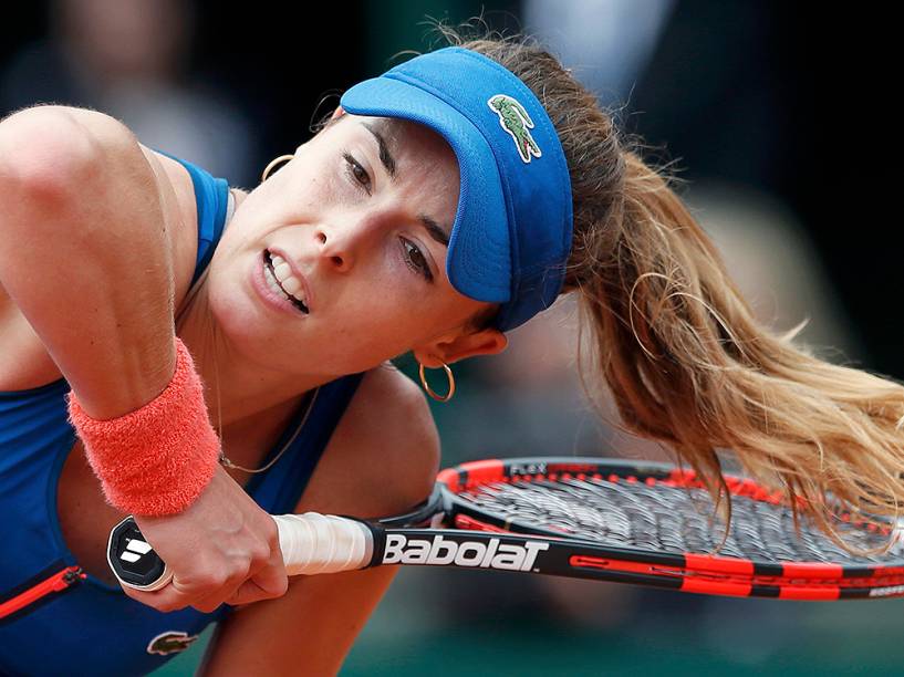 A francesa Alize Cornet na partida contra a ucraniana Elina Svitolina