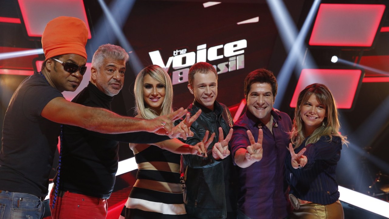 Brown, Lulu, Claudia, Tiago, Daniel e Fernanda preparam a terceira temporada do 'The Voice Brasil'