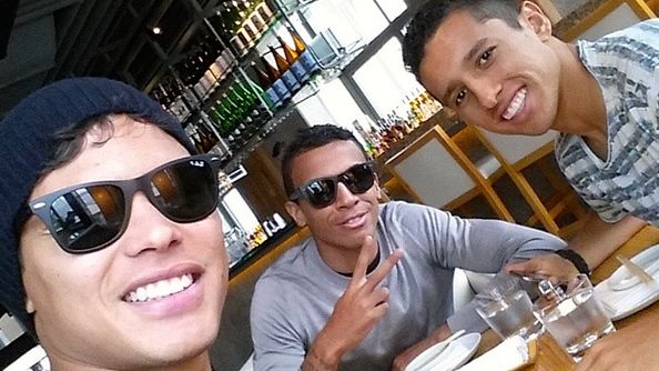 Thiago Silva, Luiz Gustavo e Marquinhos almoçam juntos no dia de folga da seleção em Istambul