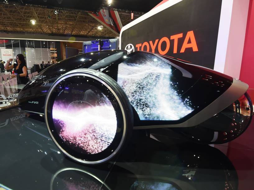 Toyota FV2 Concept