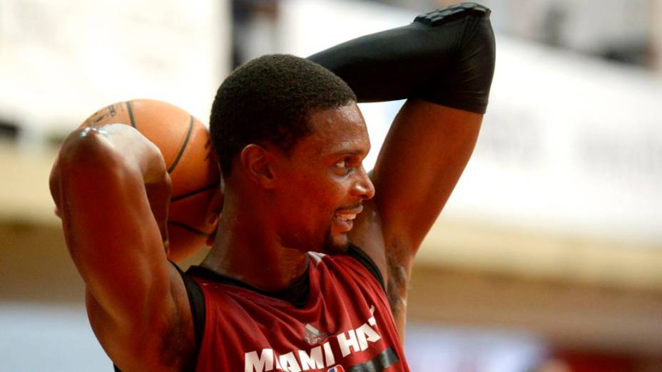 Chris Bosh no treino do Miami Heat no ginásio do Flamengo, no Rio