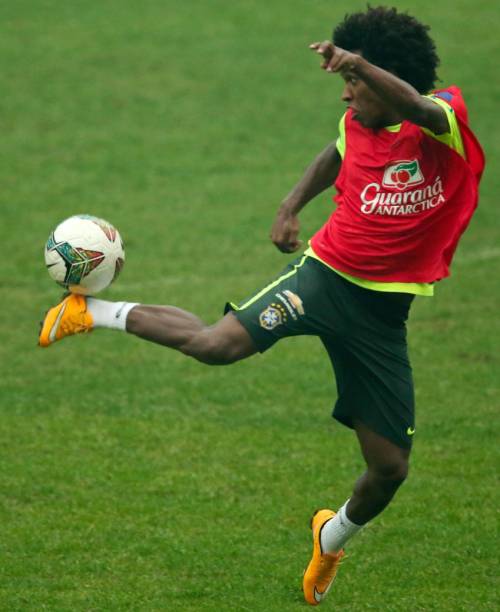 Os preparativos da seleção brasileira para o Superclássico das Américas contra a Argentina, em Pequim