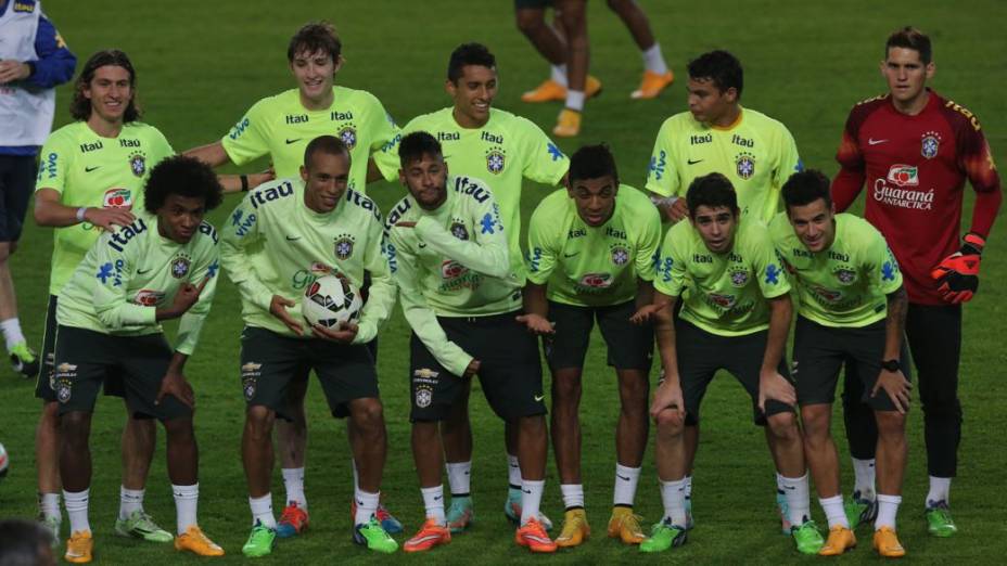 Treino da seleção brasileira em Istambul, antes de amistoso contra a Turquia