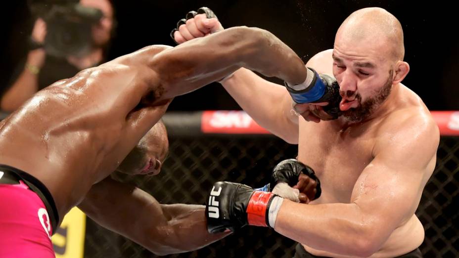 UFC 179, no Rio: Glover Teixeira x Phil Davis