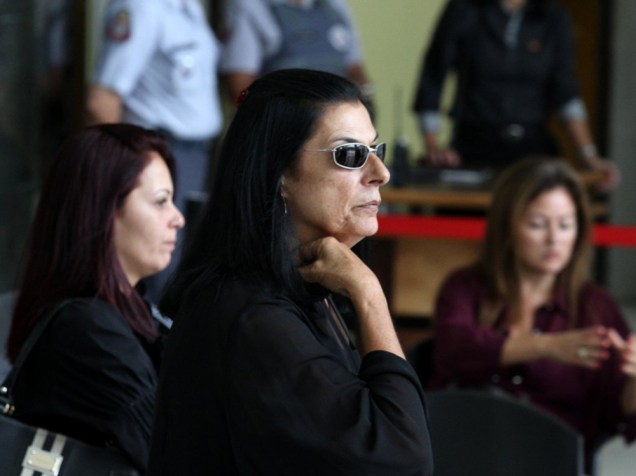 Marta Barroso no ​velório da mãe, a cantora Inezita Barroso, na Assembléia Legislativa em São Paulo