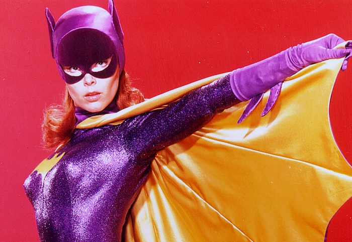 A Batgirl da série 'Batman', vivida pela atriz Yvonne Craig