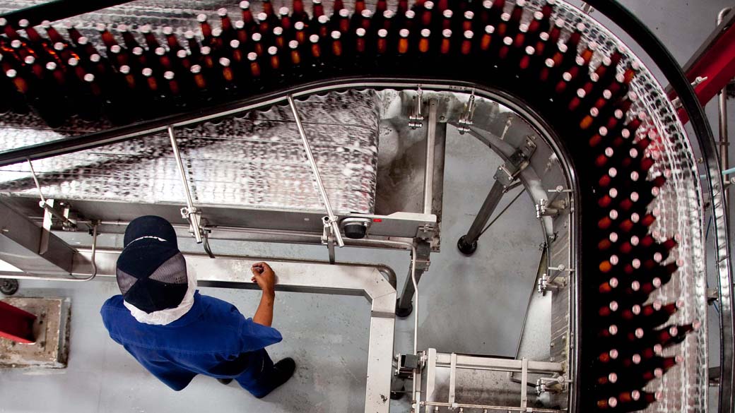 AB Inbev é dona da AmBev no Brasil