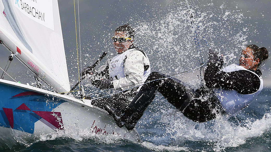 Fernanda Oliveira e Ana Barbachan , da classe 470 da Vela