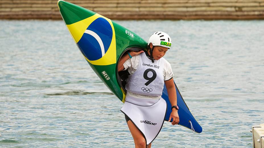 Ana Vargas, da canoagem a mais jovem atleta brasileira a competir em uma Olimpíada