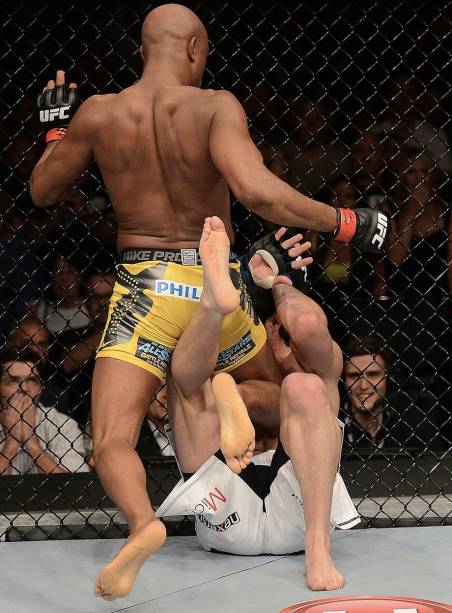 Anderson Silva derrota Chael Sonnen no UFC 148, em Las Vegas