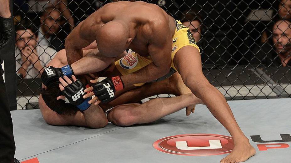 Anderson Silva derrota Chael Sonnen no UFC 148, em Las Vegas