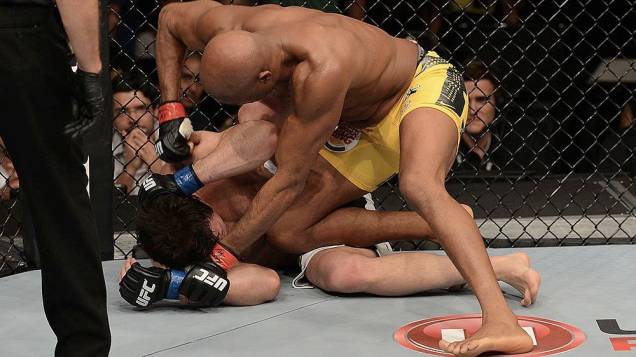 Anderson Silva derrota Chael Sonnen no UFC 148, em Las Vegas