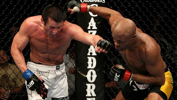 Anderson Silva venceu o americano Chael Sonnen no UFC 117, em 2010