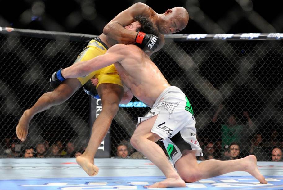 Anderson Silva derrota Chael Sonnen no UFC 148, em Las Vegas