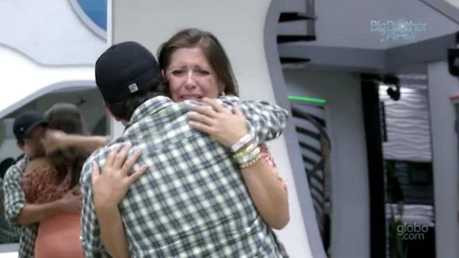 Andressa se despede de Ivan, eliminado com 48% dos votos no BBB 13
