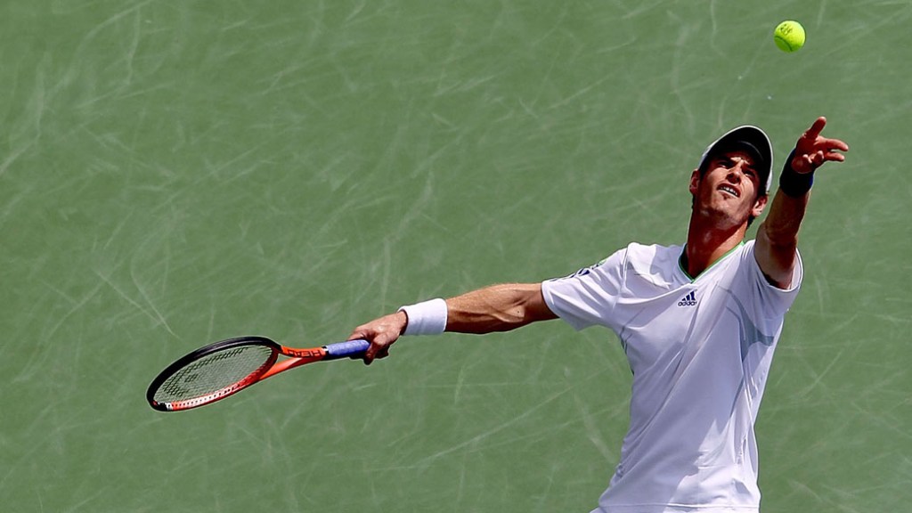 Andy Murray durante a partida final do Masters de Cincinnati. O britânico foi campeão após a sérvio Novak Djokovic desistir do duelo por cansaço e lesões - 21/08/2011