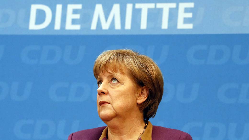 Angela Merkel durante coletiva de imprensa, na Alemanha