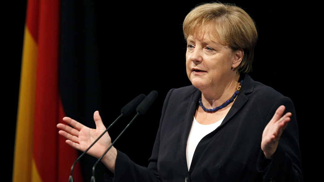 A chanceler Angela Merkel discursa na Corte Constitucional Federal Alemã