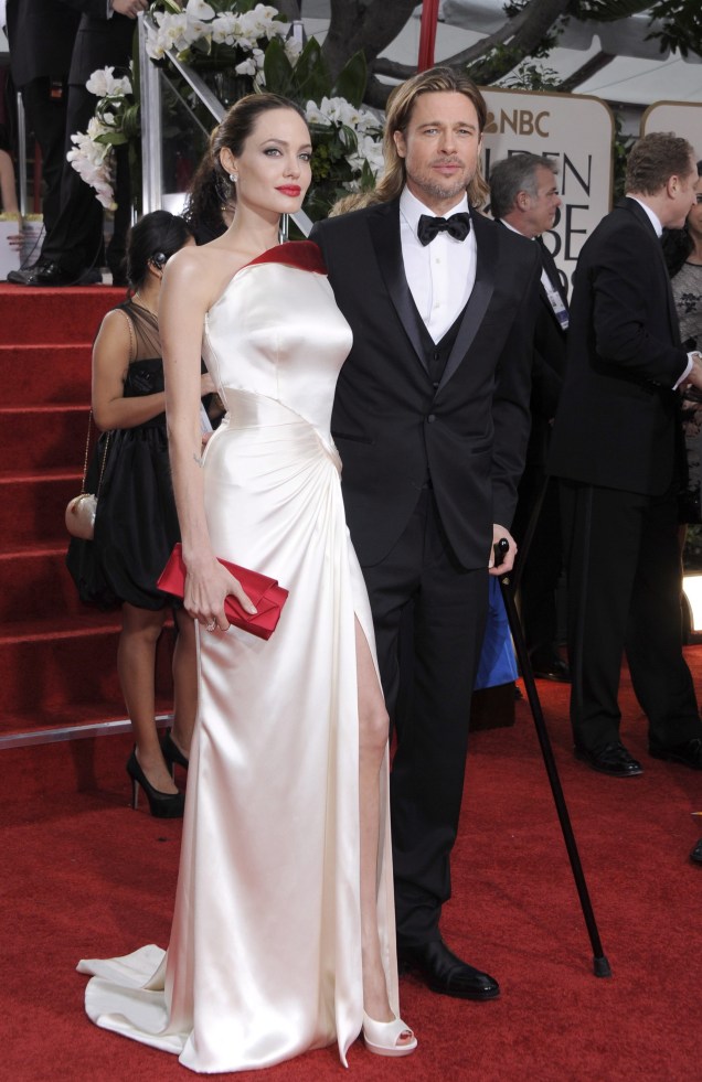 Angelina Jolie e Brad Pitt chegam ao Globo de Ouro 2012
