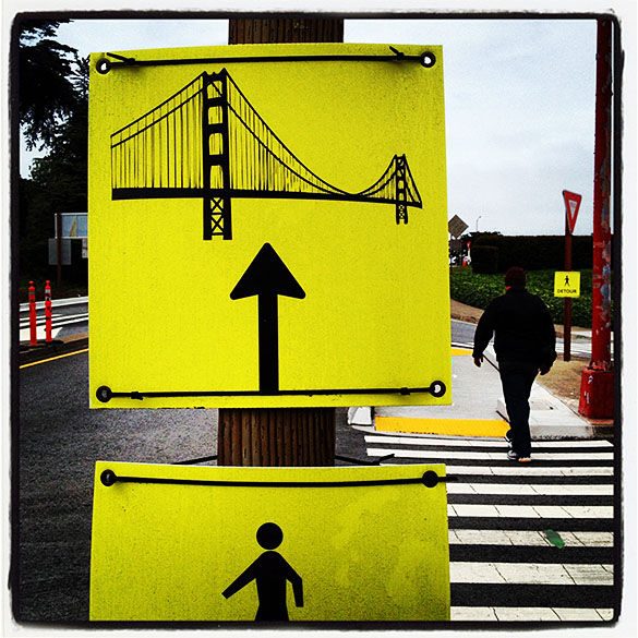 Em comemoração ao 75º aniversário da ponte Golden Gate, fotógrafo a registrou em diferentes situações com o celular usando o aplicativo Instagram