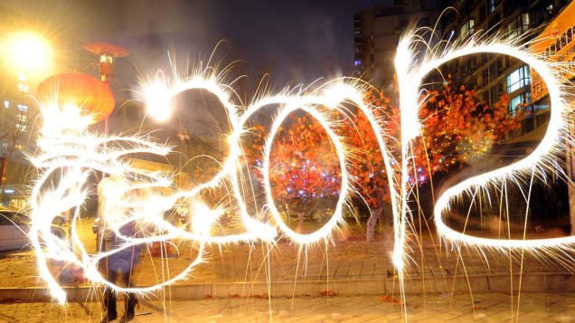 Queima de fogos nas comemorações do ano do dragrão, na China
