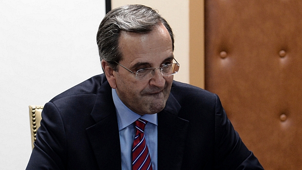 O premiê grego, Antonis Samaras, tentará dobrar Angela Merkel e François Hollande
