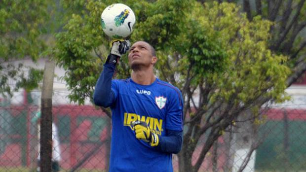 Aposentado desde 2010, Dida estreia pela Portuguesa neste sábado