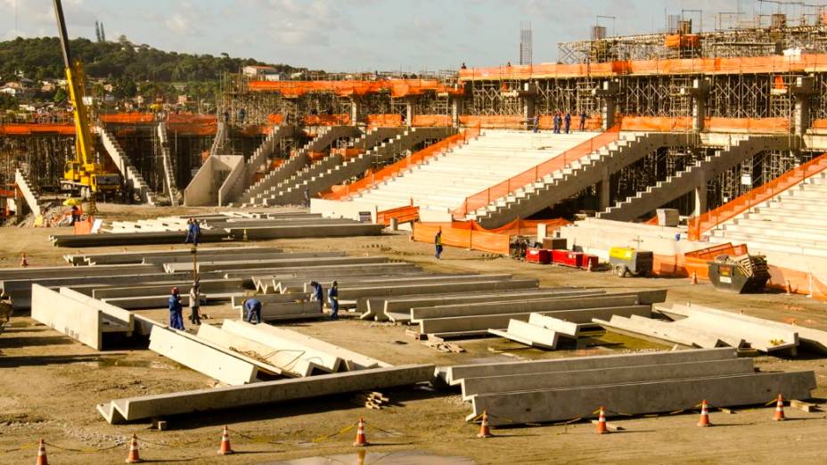 <br><br>  Arena Pernambuco: as obras em agosto de 2012