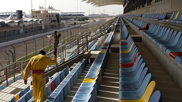 Arquibancadas do GP do Bahrein: primeiro circuito de 2011 foi cancelado