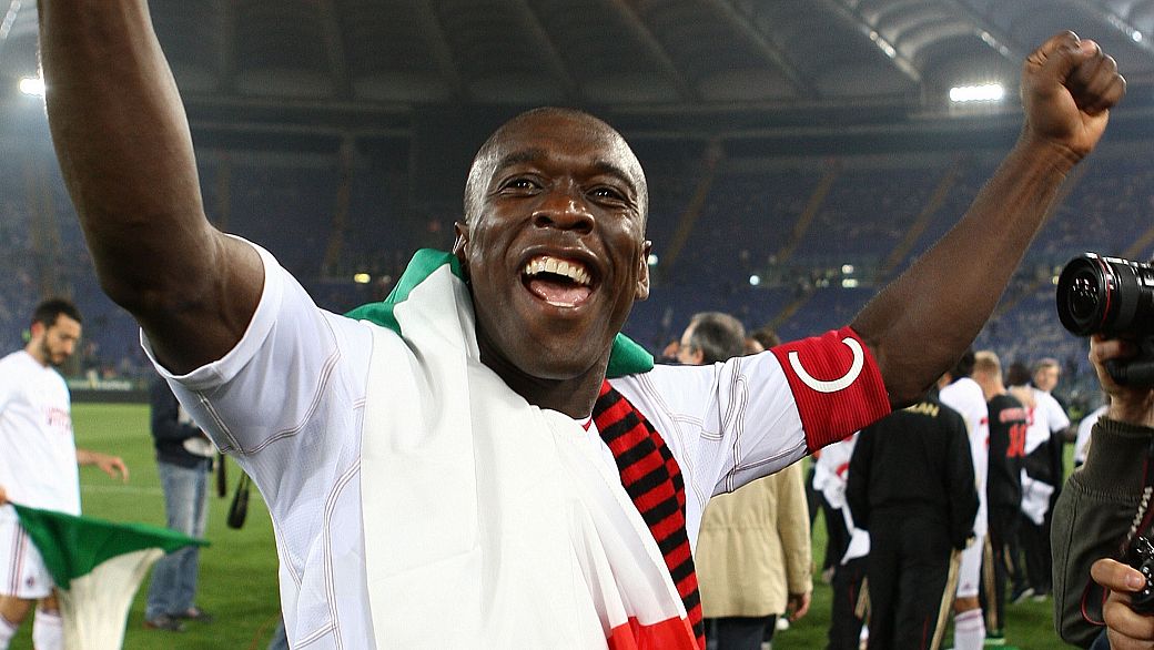 Atual campeão italiano, Seedorf renovou com Milan até 2012