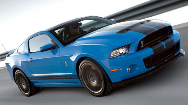 Shelby GT 500 2013, homologado como o mais potente do mundo fabricado em série: V8, 5.8 litros e 671 cavalos
